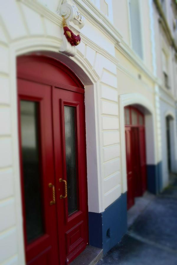 La Tour Notre Dame Boulogne-sur-Mer Exterior foto